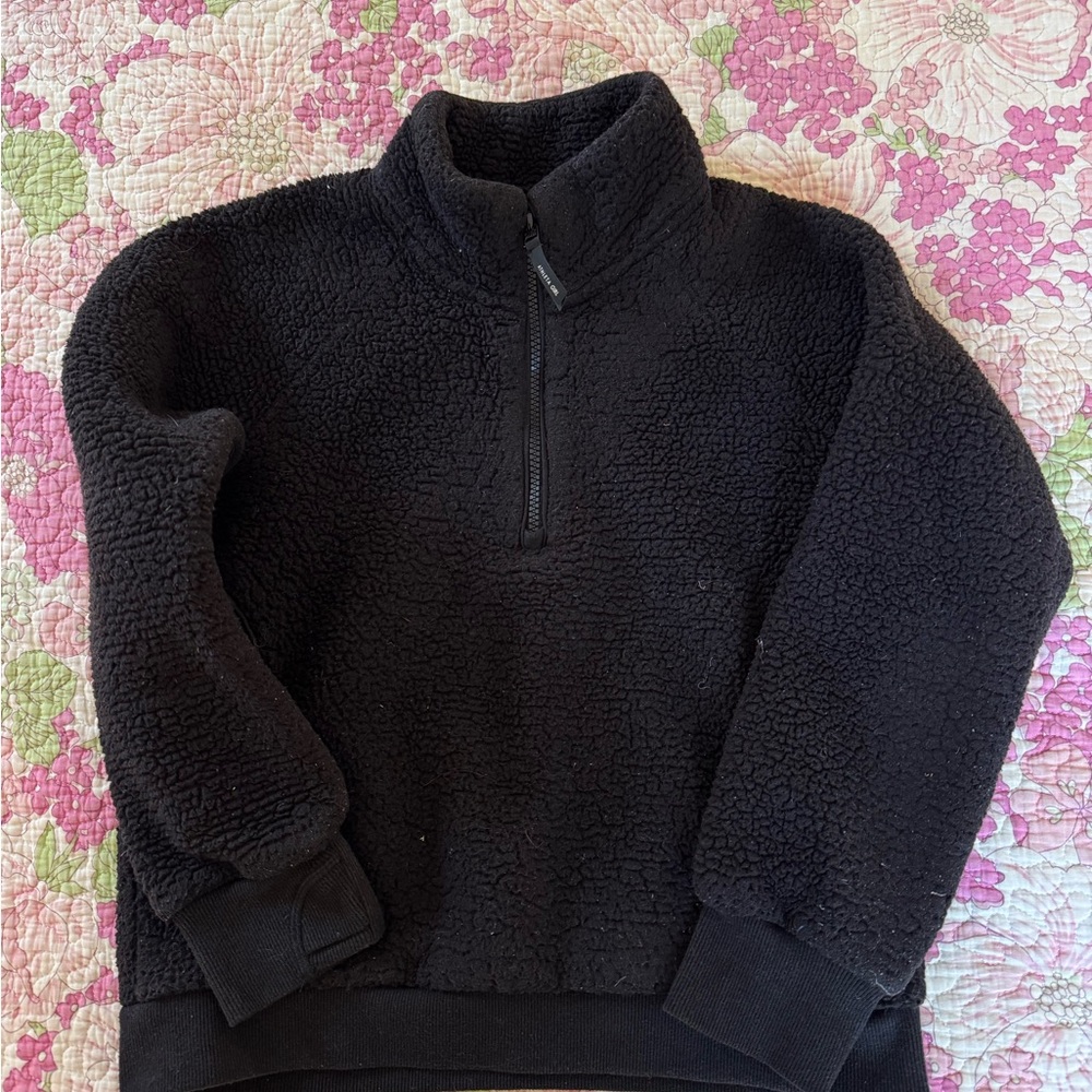 Athleta Kids Black Fleece Pullover size M (8/10)